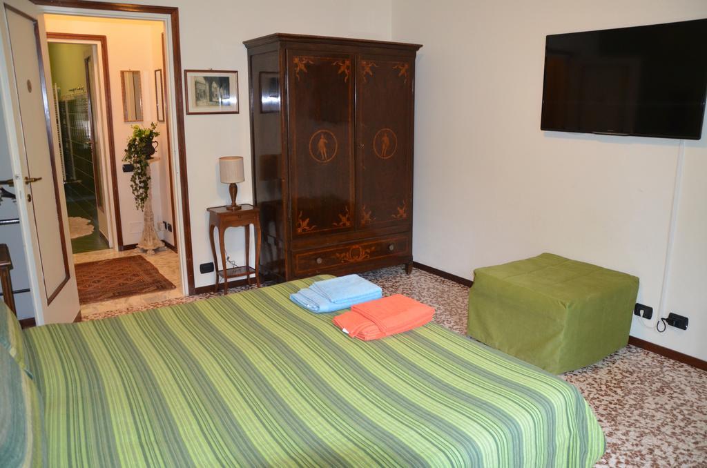 Green Quercia Apartment Комо Номер фото
