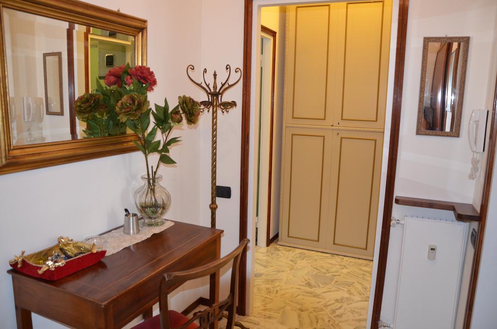 Green Quercia Apartment Комо Номер фото